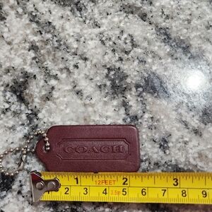 VINTAGE Coach Tag, Burgundy Leather